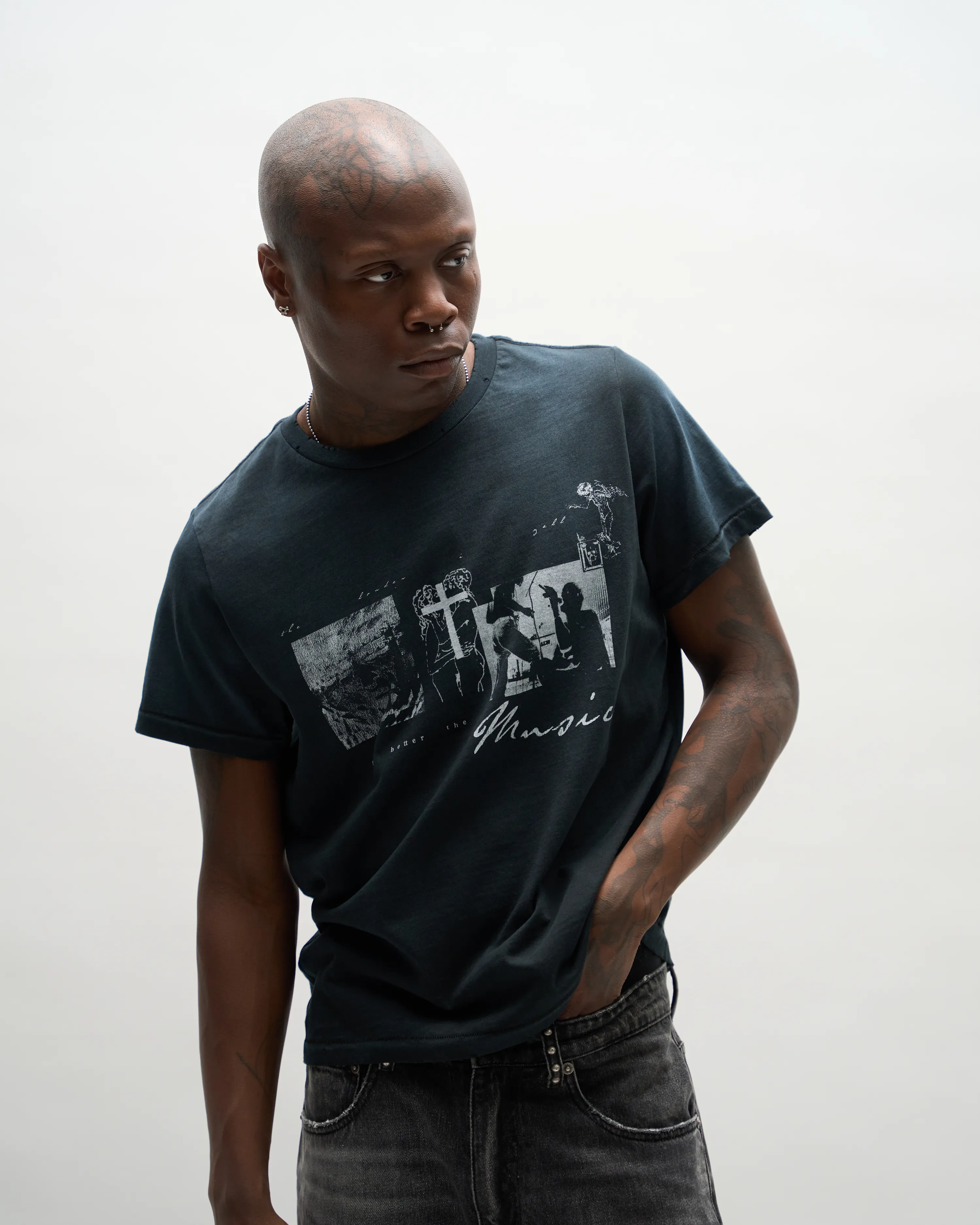 IDOL TEE sold by Vague Studios product image thumbnail 4