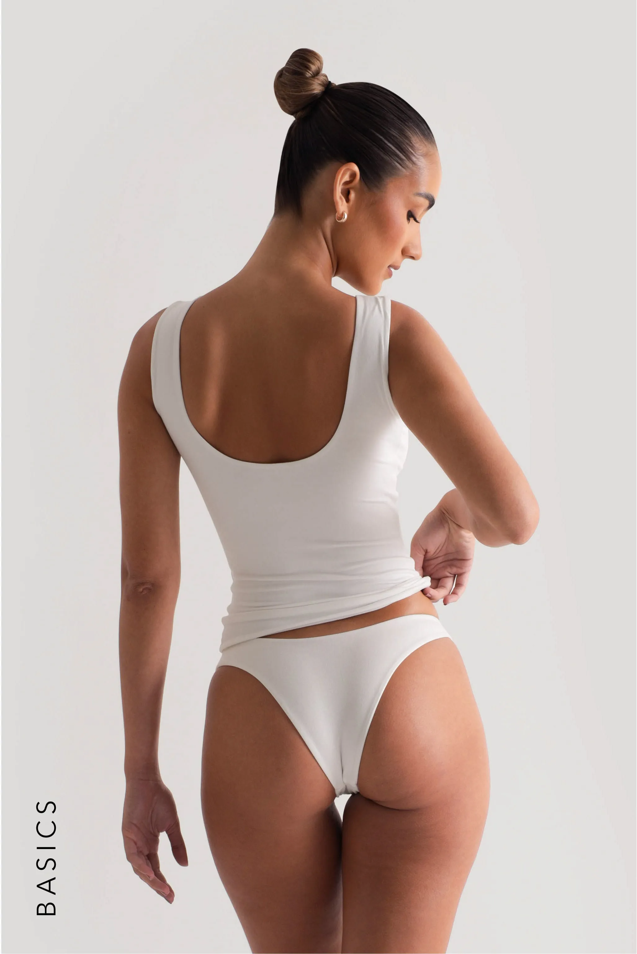 Scoop Neck Tank Top - White sold by My outfit online product image thumbnail 2