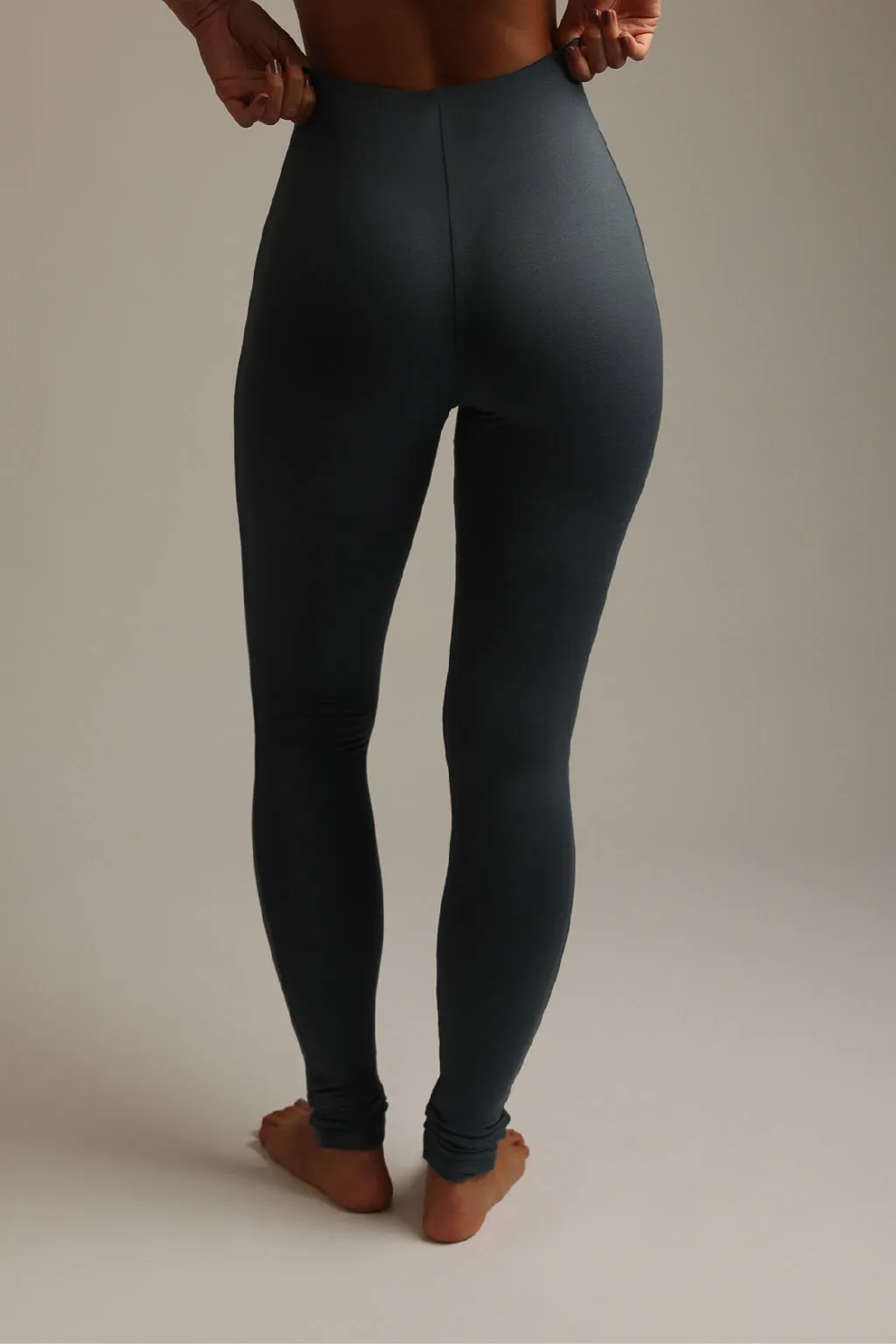 Pro-Technical Leggings - Serene sold by My outfit online product image thumbnail 2