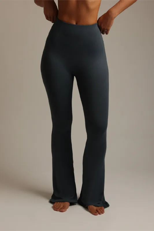 PRO-TECHNICAL FLARED LEGGINGS - Serene sold by My outfit online