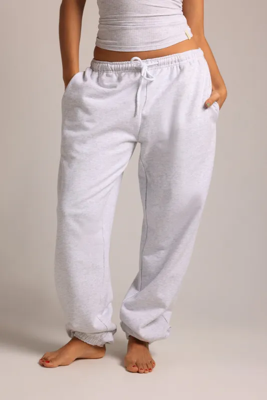 The Classic Joggers - Light Heather Gray made by My outfit online