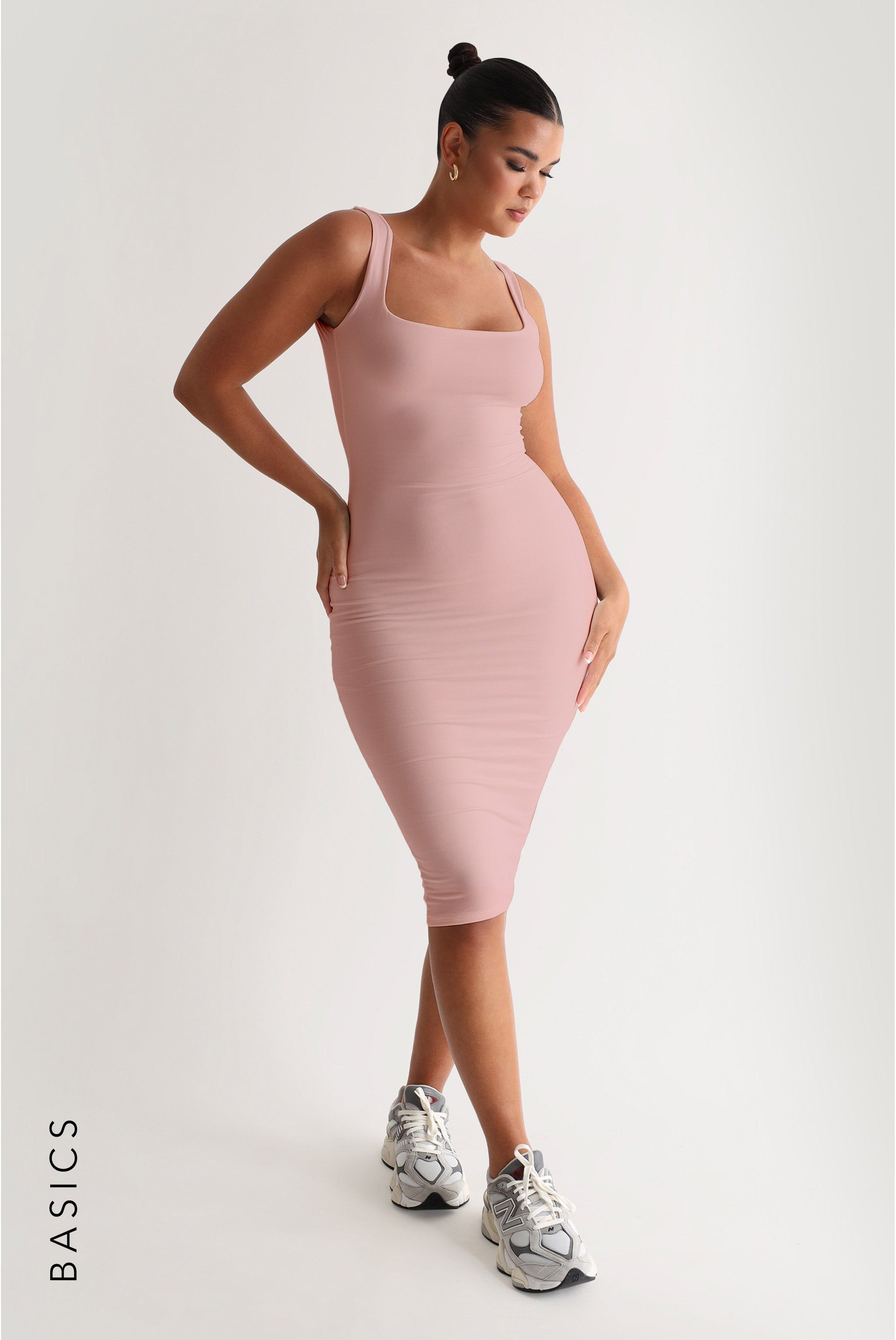 Low Back Midi Dress - Light Rose sold by My outfit online product image thumbnail 3