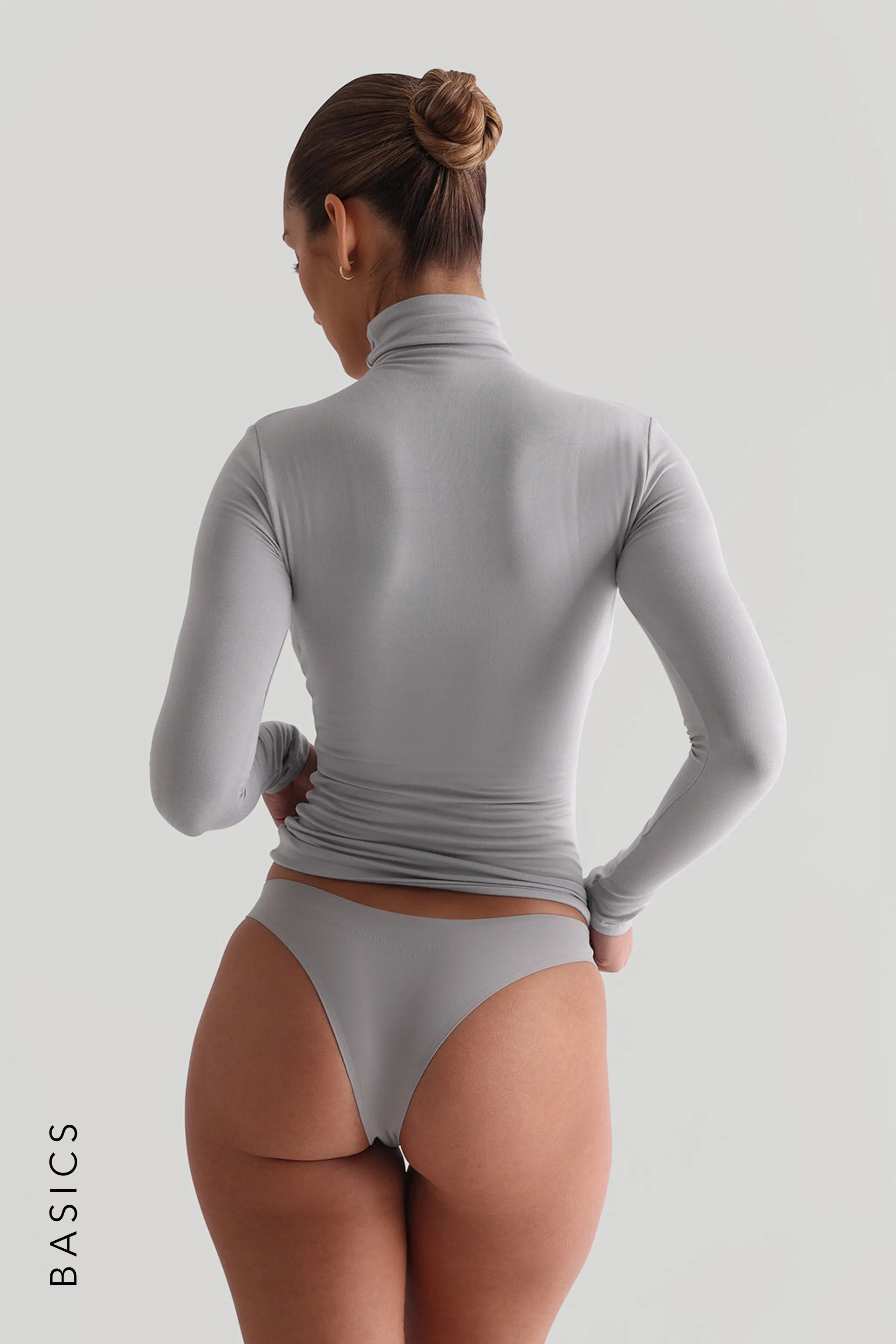 Seamless Long Sleeve Turtleneck T-shirt - Light Gray sold by My outfit online product image thumbnail 2