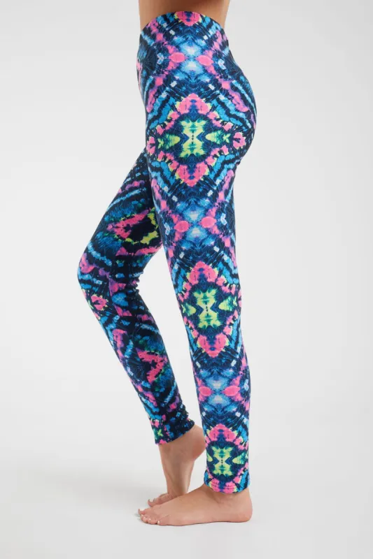 Coloful Dye - Cozy Lined sold by Just Cozy