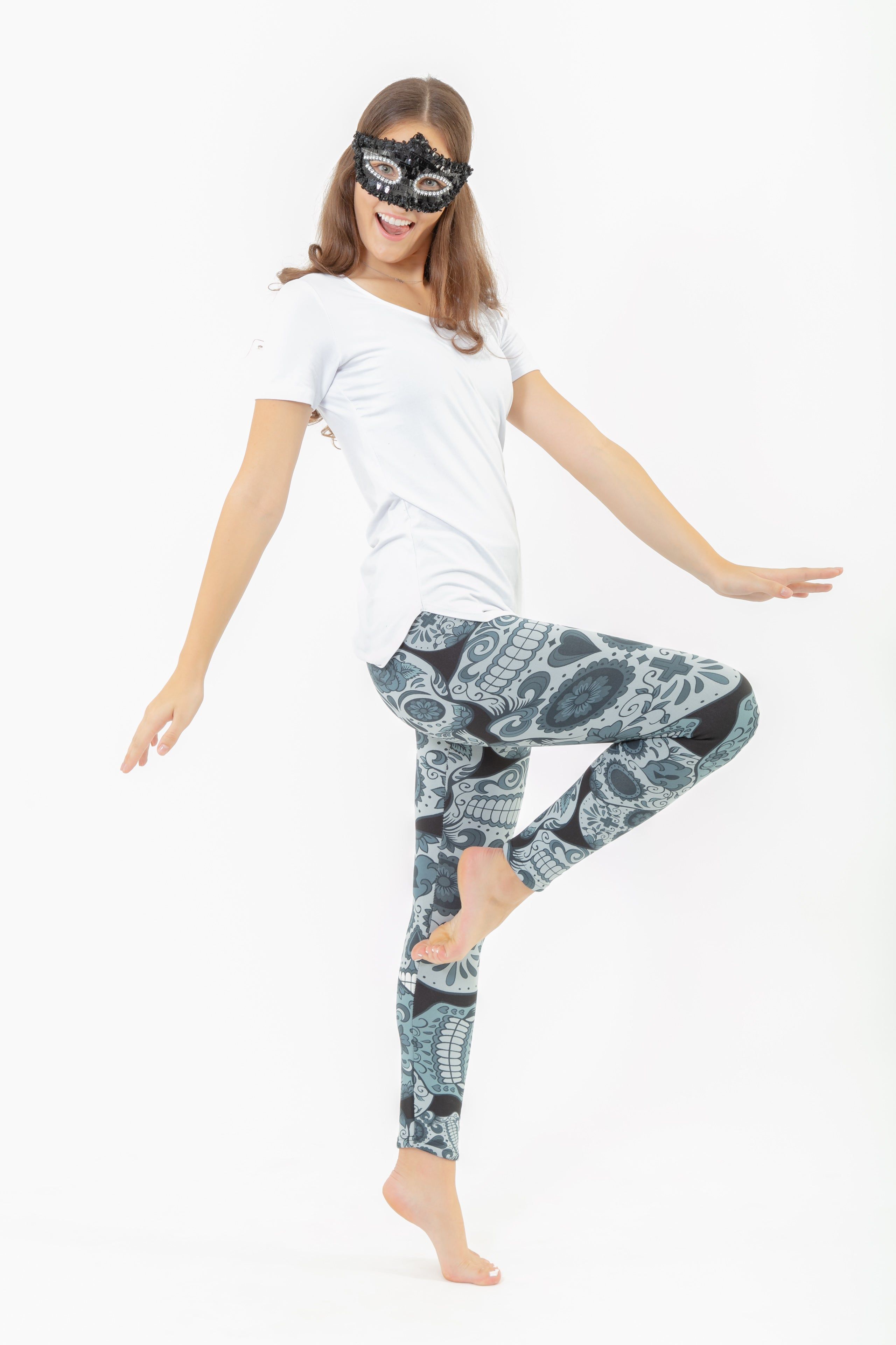 Skull Feast - Cozy Lined sold by Just Cozy product image thumbnail 5