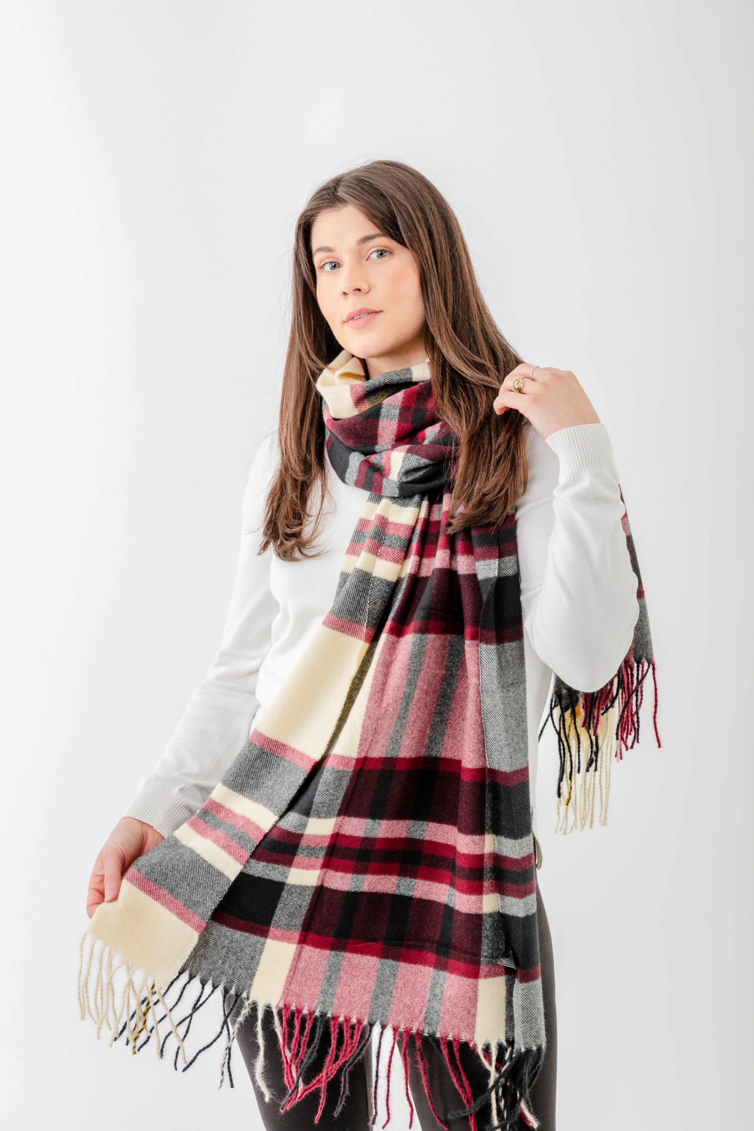 Larisa - Long Scarf sold by Just Cozy product image thumbnail 3