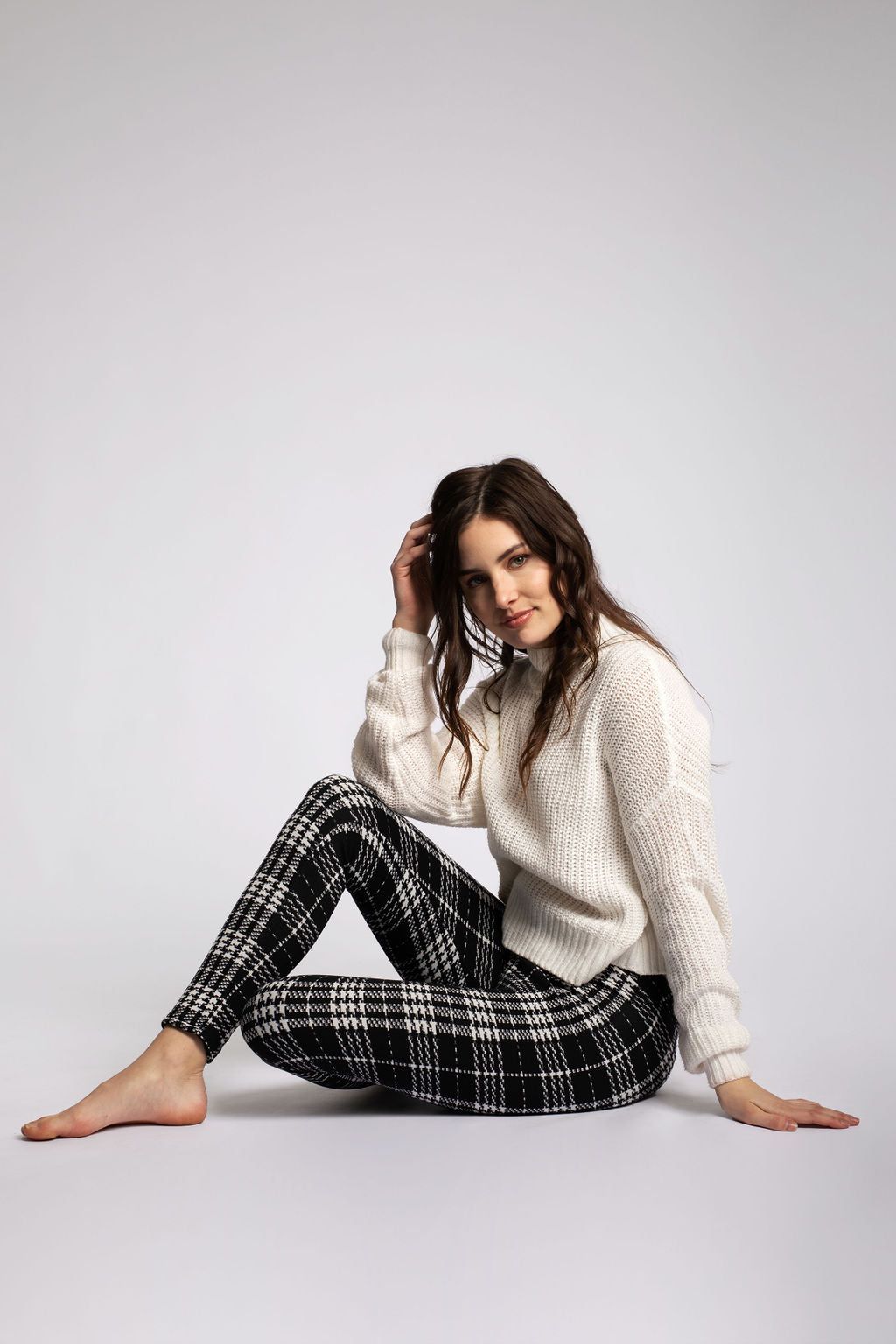Black Plaid - Cozy Lined sold by Just Cozy product image thumbnail 4