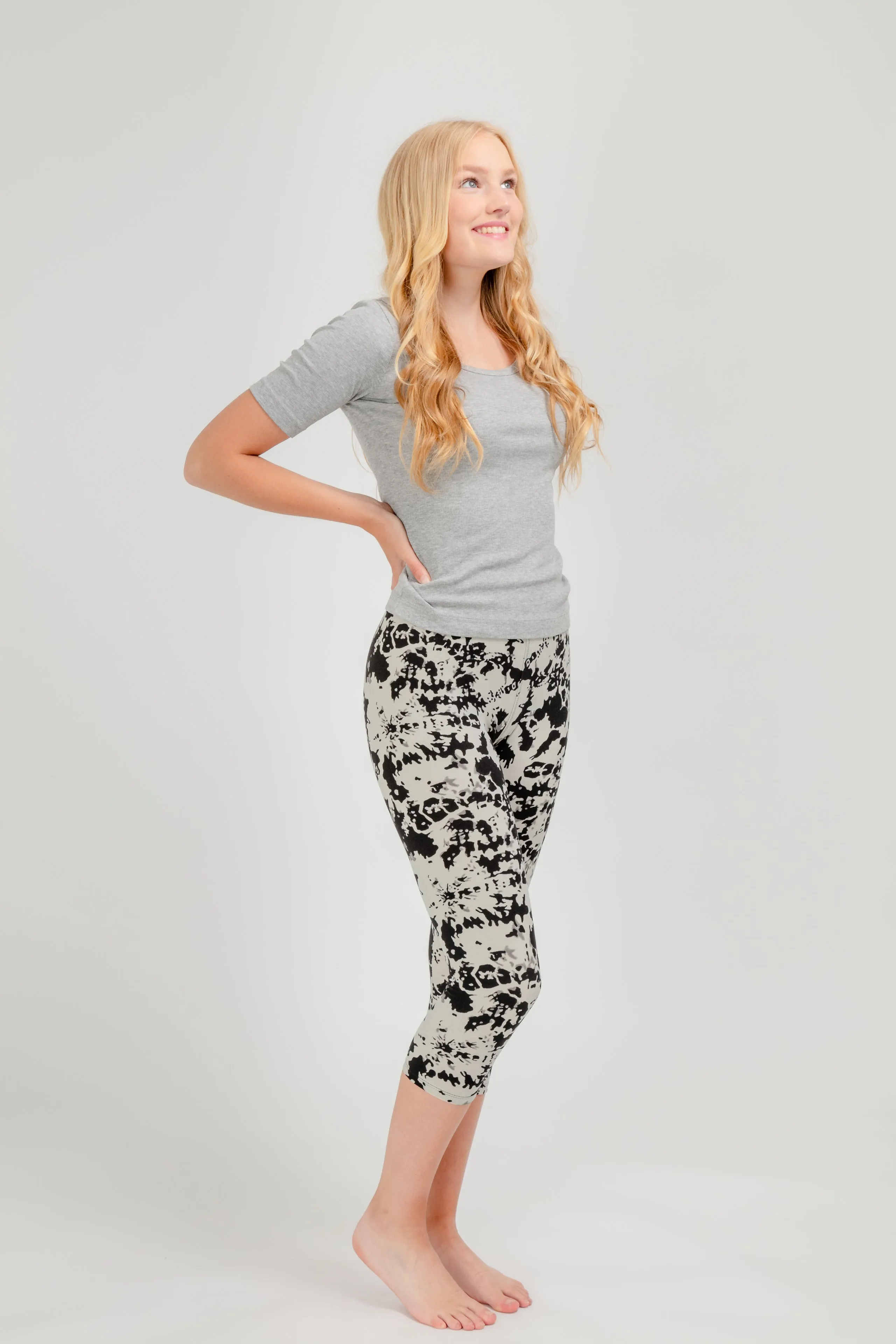 Expression - Capris sold by Just Cozy product image thumbnail 2