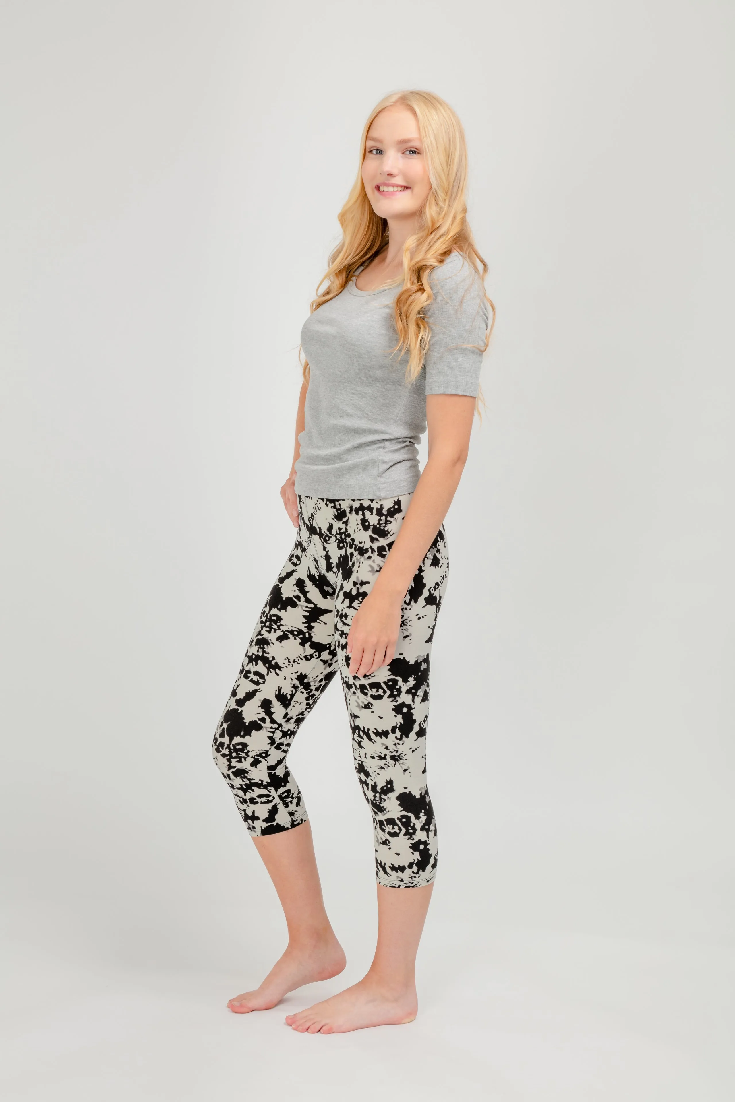 Expression - Capris sold by Just Cozy product image thumbnail 4