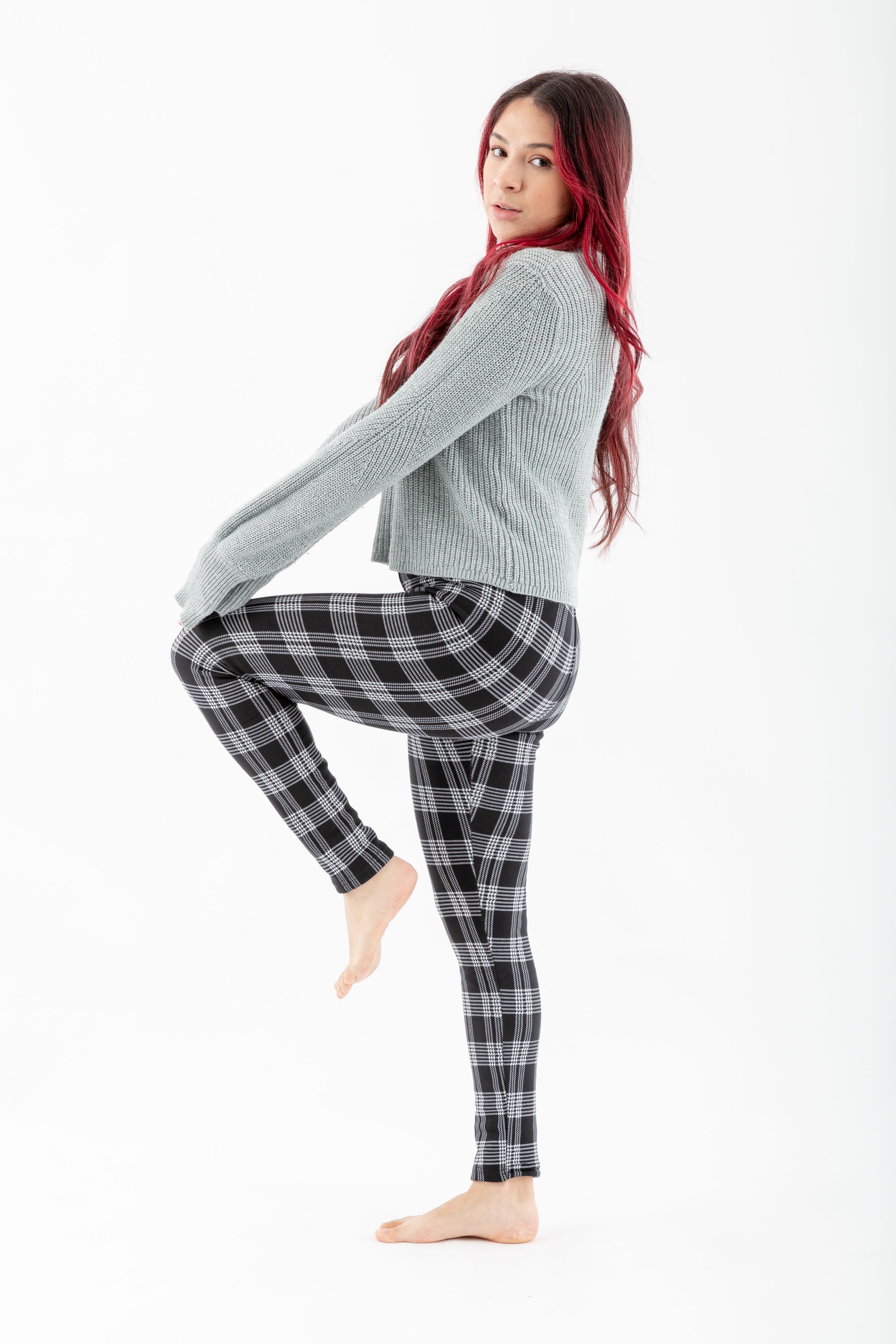 B&W Tartan - Cozy Lined sold by Just Cozy product image thumbnail 3