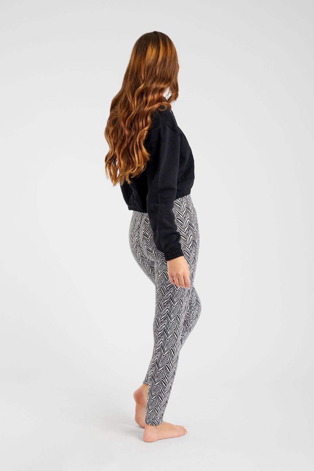 B&W Tribal - Cozy Lined sold by Just Cozy product image thumbnail 3