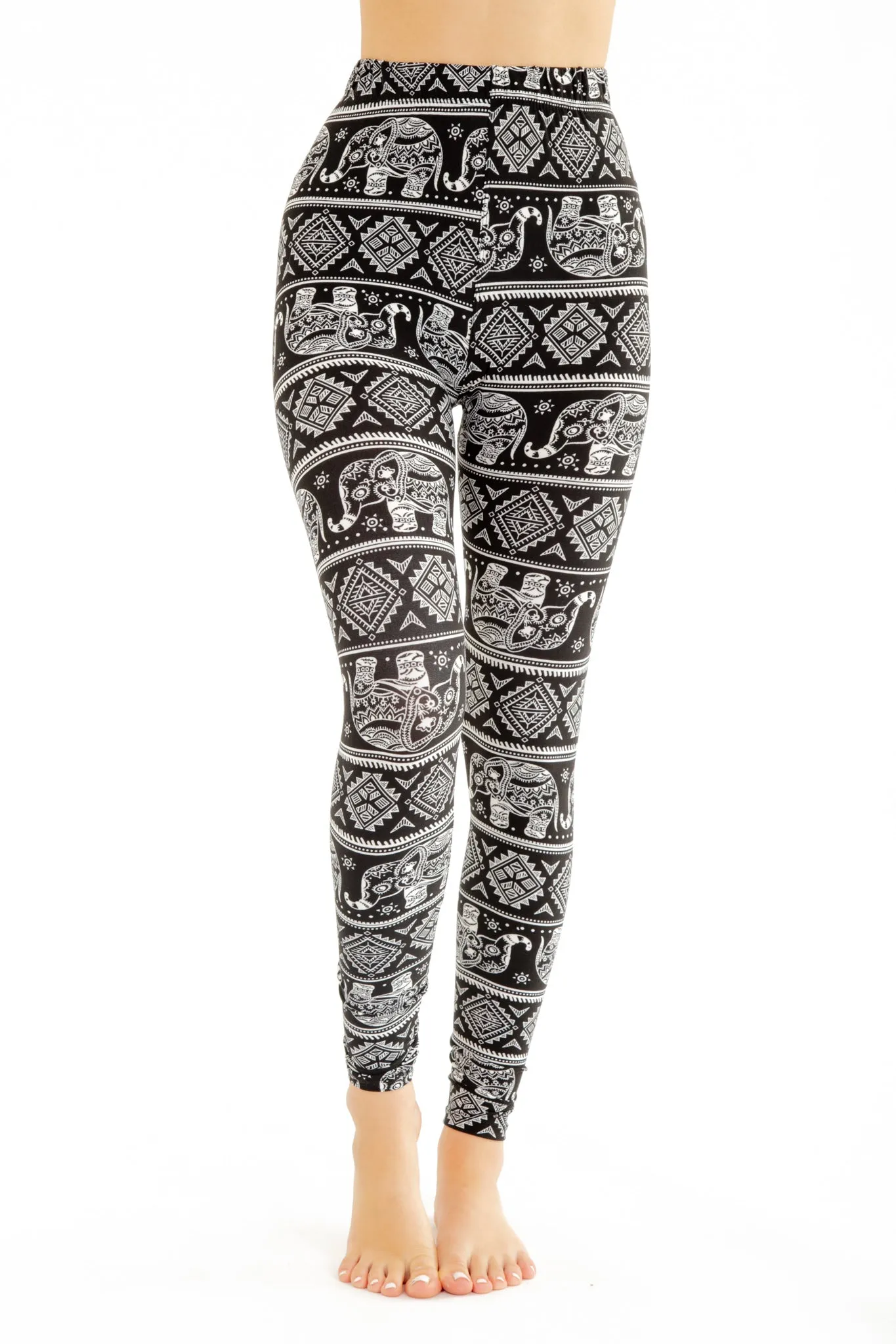 B&W Mystic - All Season sold by Just Cozy