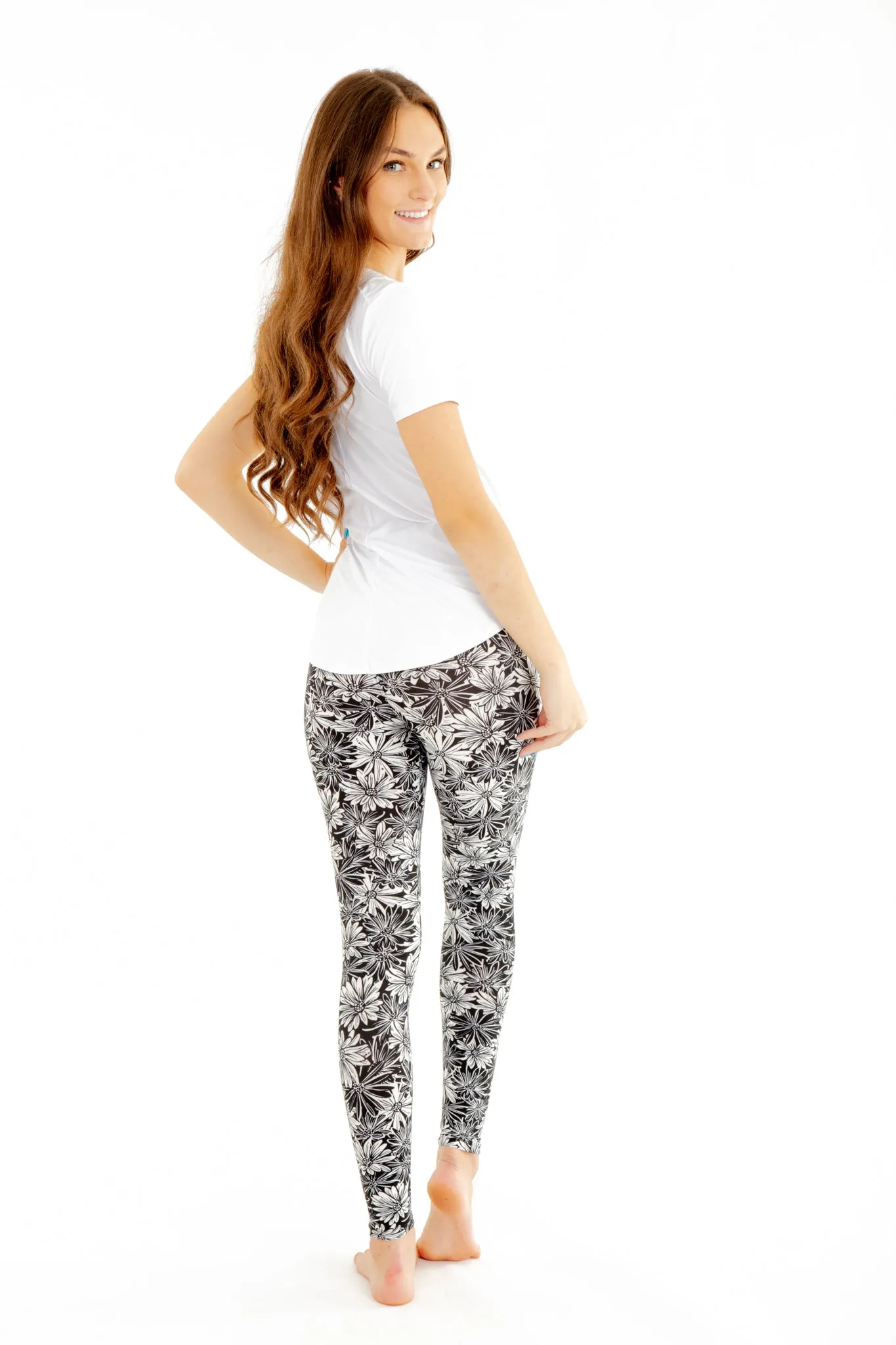 White Daisy - All Season sold by Just Cozy product image thumbnail 3