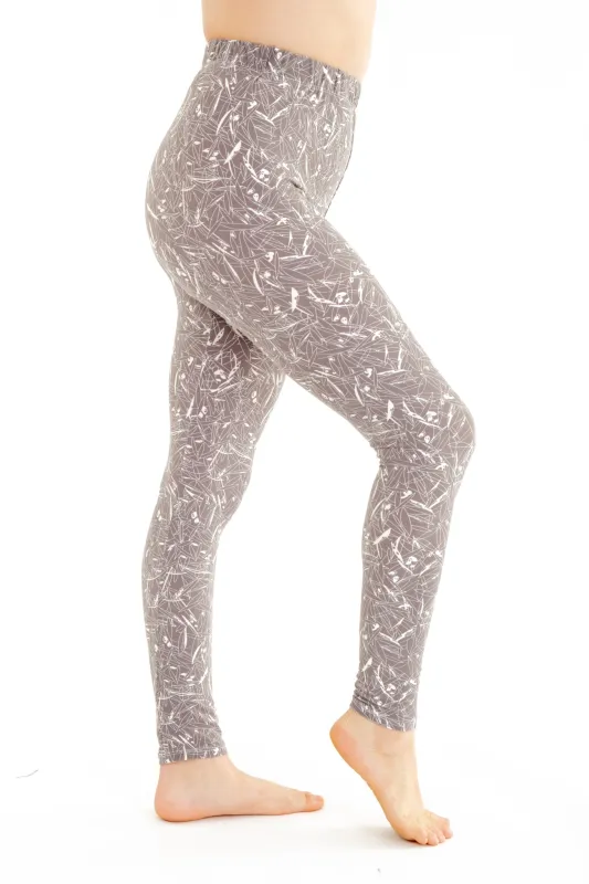 W&G Leaves - All Season sold by Just Cozy