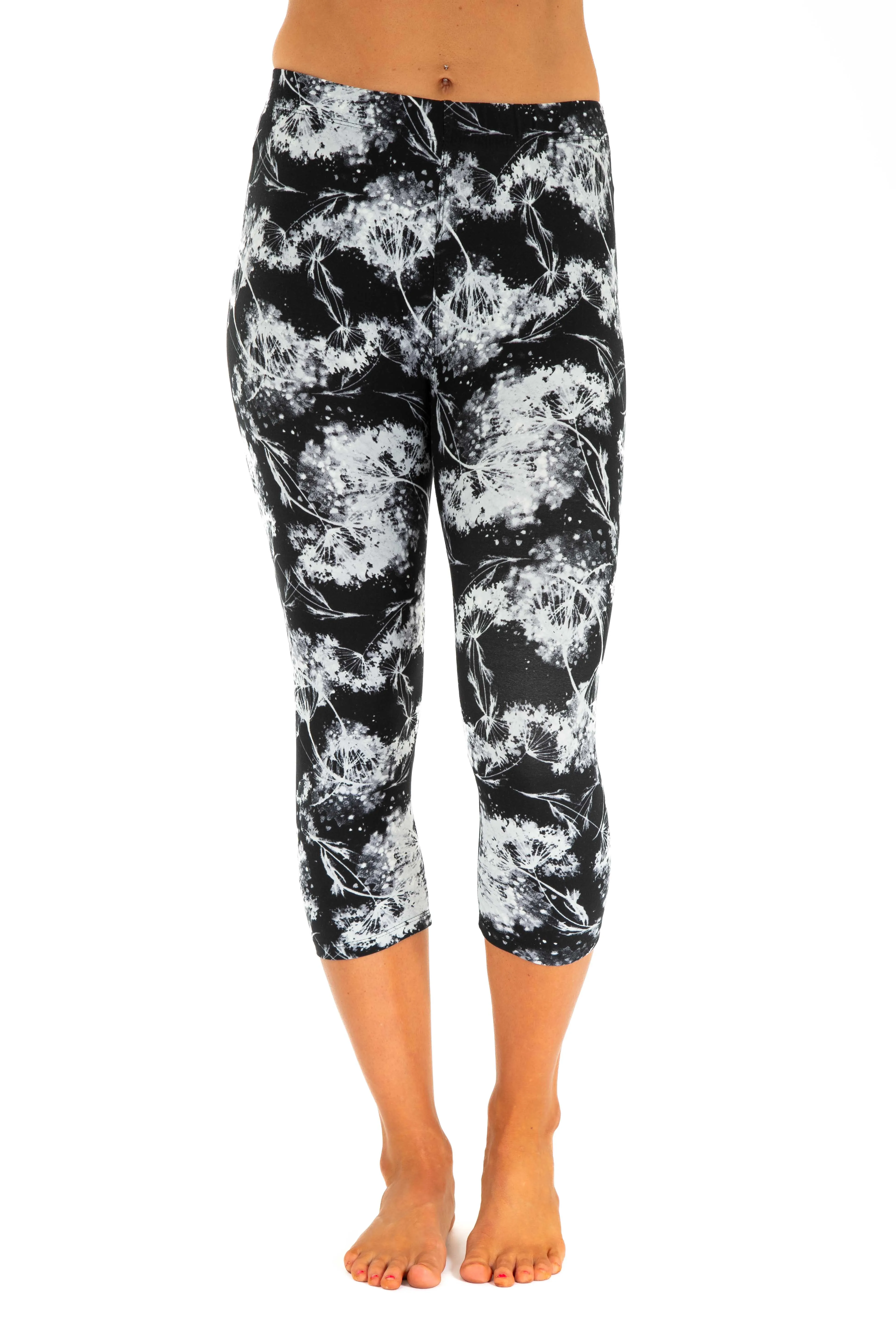 Dandelions - Capris sold by Just Cozy