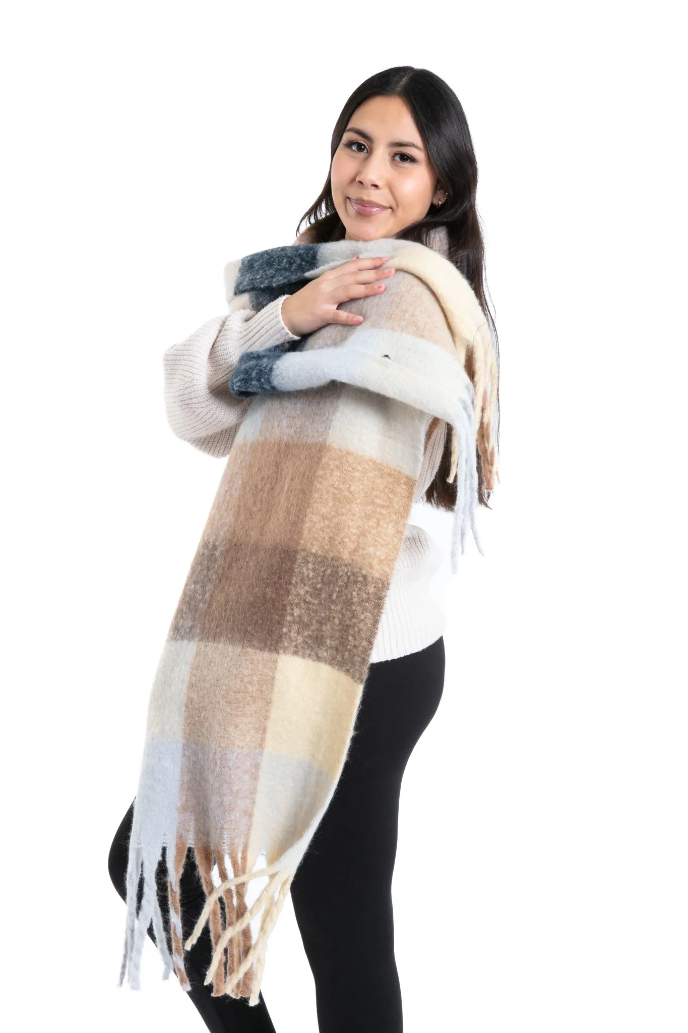 Jésica - Bouclé Scarf sold by Just Cozy product image thumbnail 3