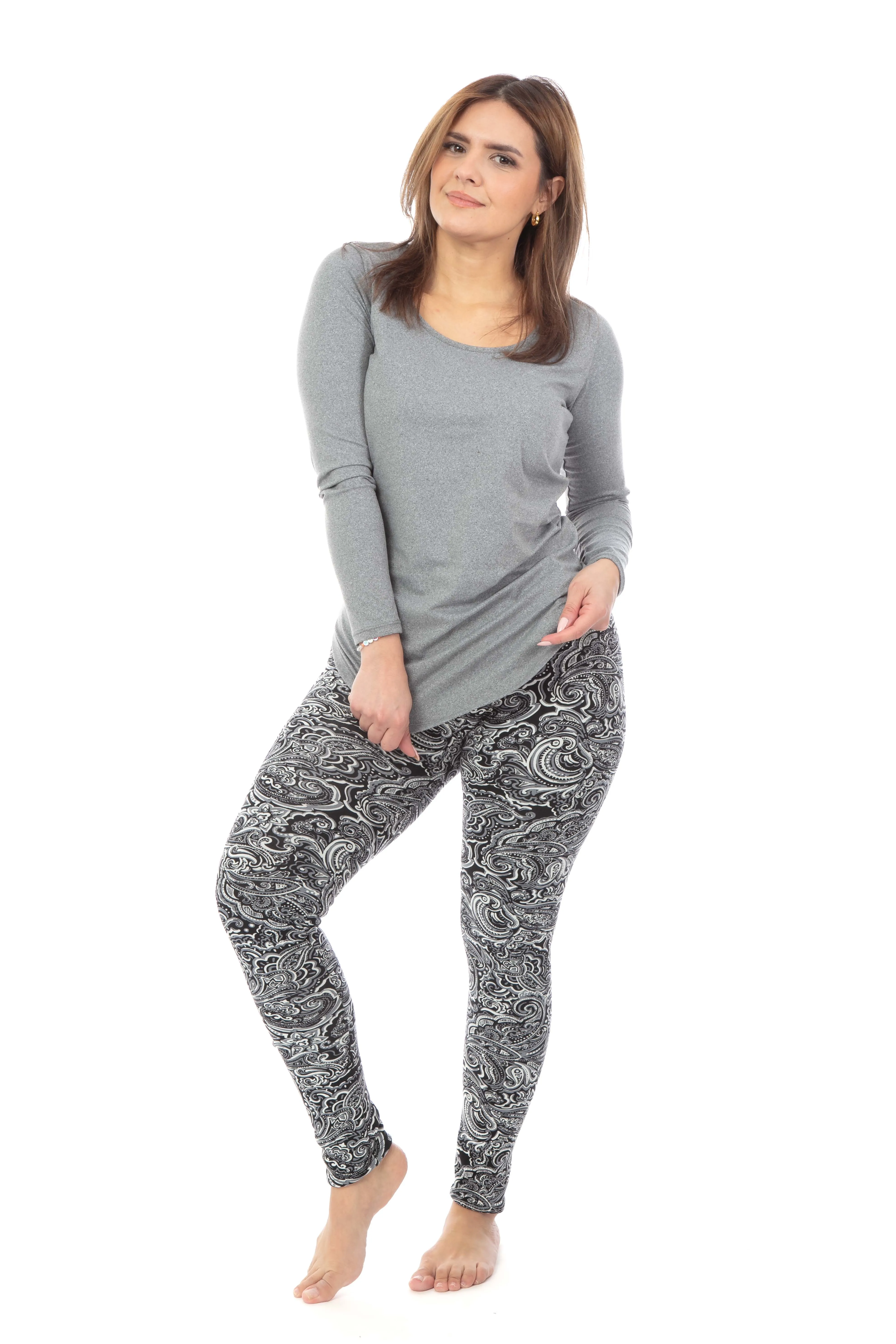 B&W Garden - Cozy Lined Leggings sold by Just Cozy product image thumbnail 2