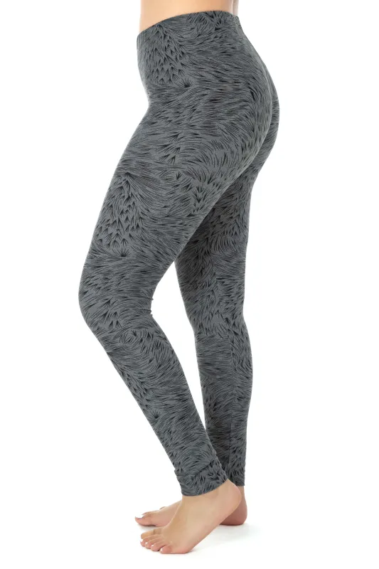 Printed Lines - All Season Leggings made by Just Cozy