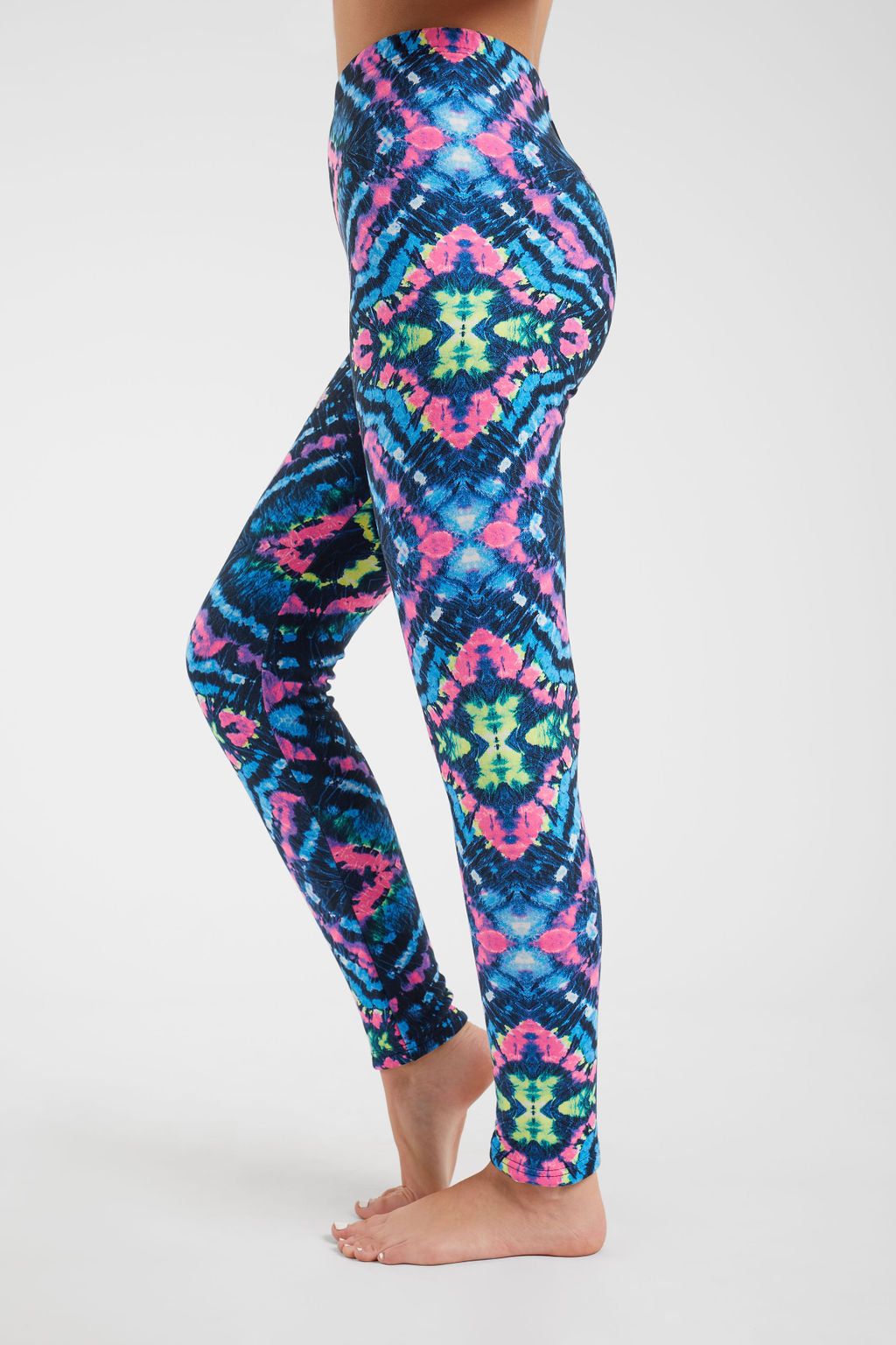 Coloful Dye - Cozy Lined sold by Just Cozy