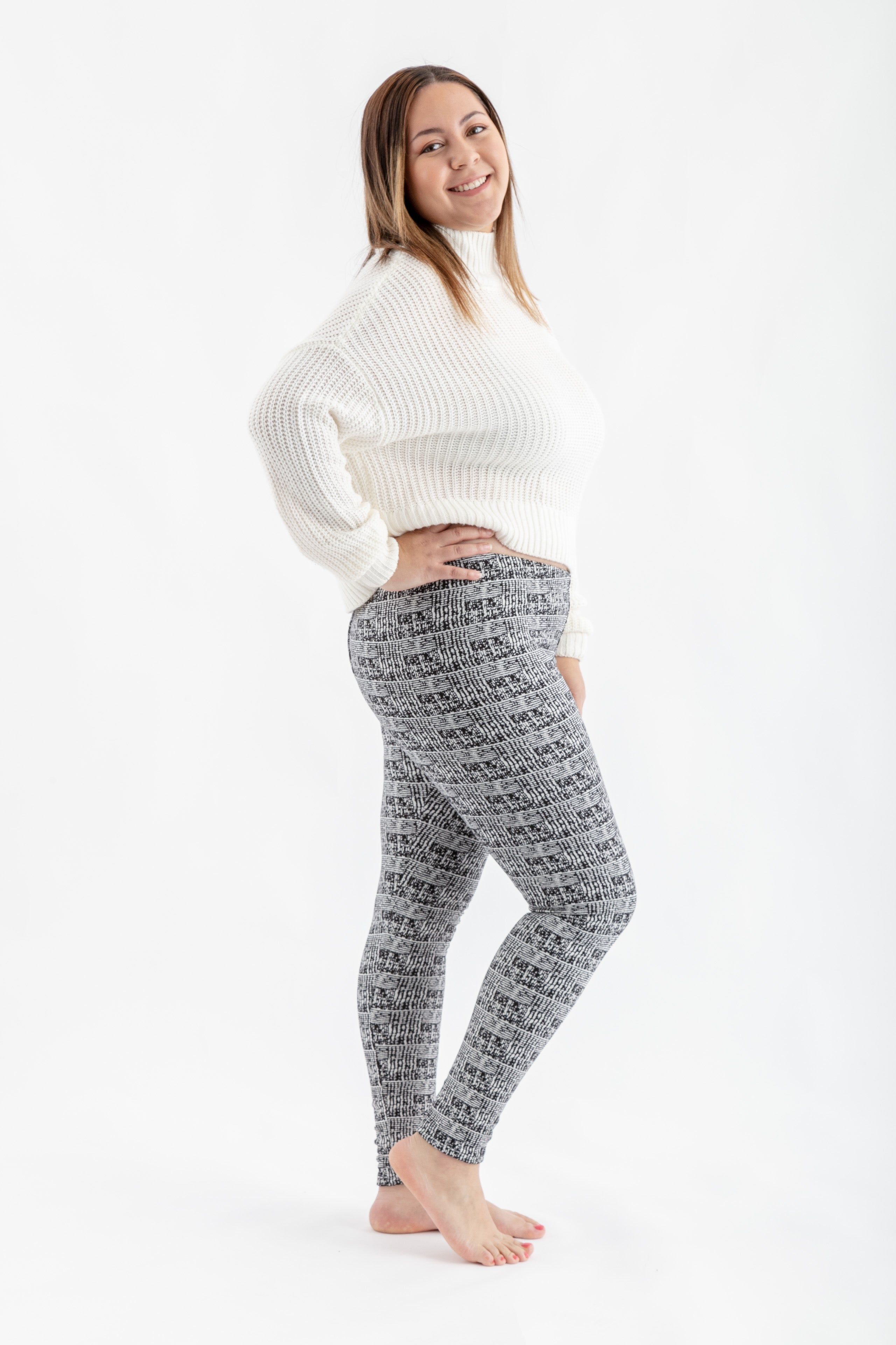 B&W Printed - Cozy Lined sold by Just Cozy product image thumbnail 5