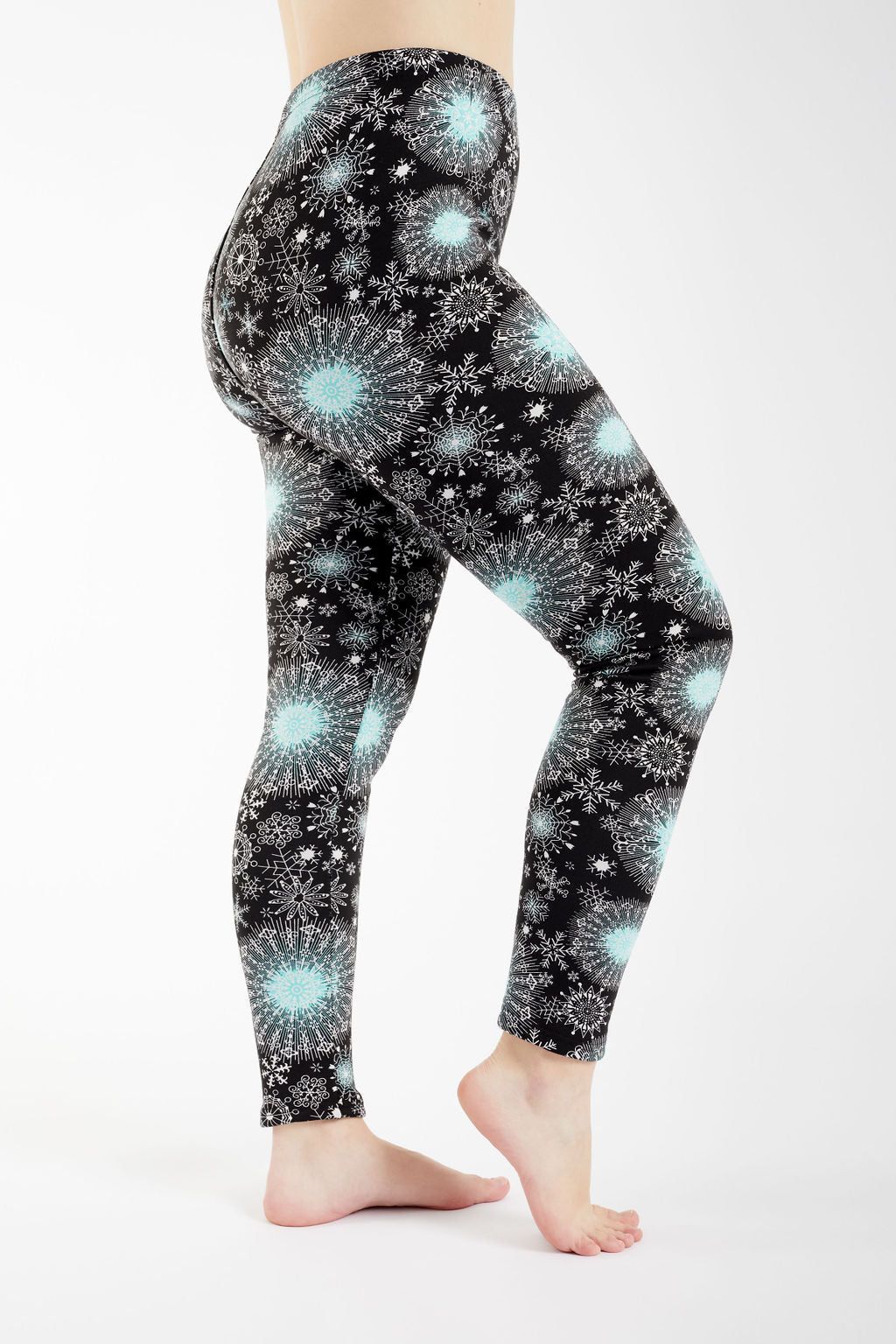 Green Snowflakes - Cozy Lined sold by Just Cozy