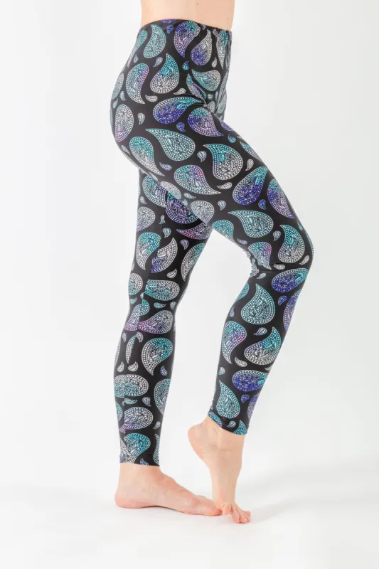 Chromatic - All Season sold by Just Cozy