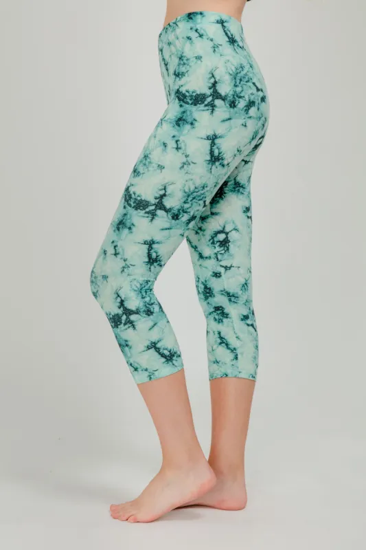 Green Explosion - Capris sold by Just Cozy