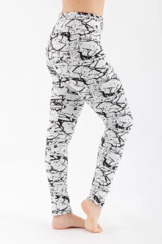 B&W Marble - Cozy Lined sold by Just Cozy