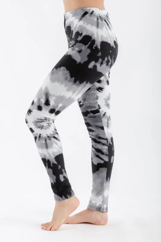 B&W Dye - Cozy Lined sold by Just Cozy