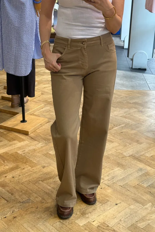 Louise Classic Wide Leg -Sand made by Ost London