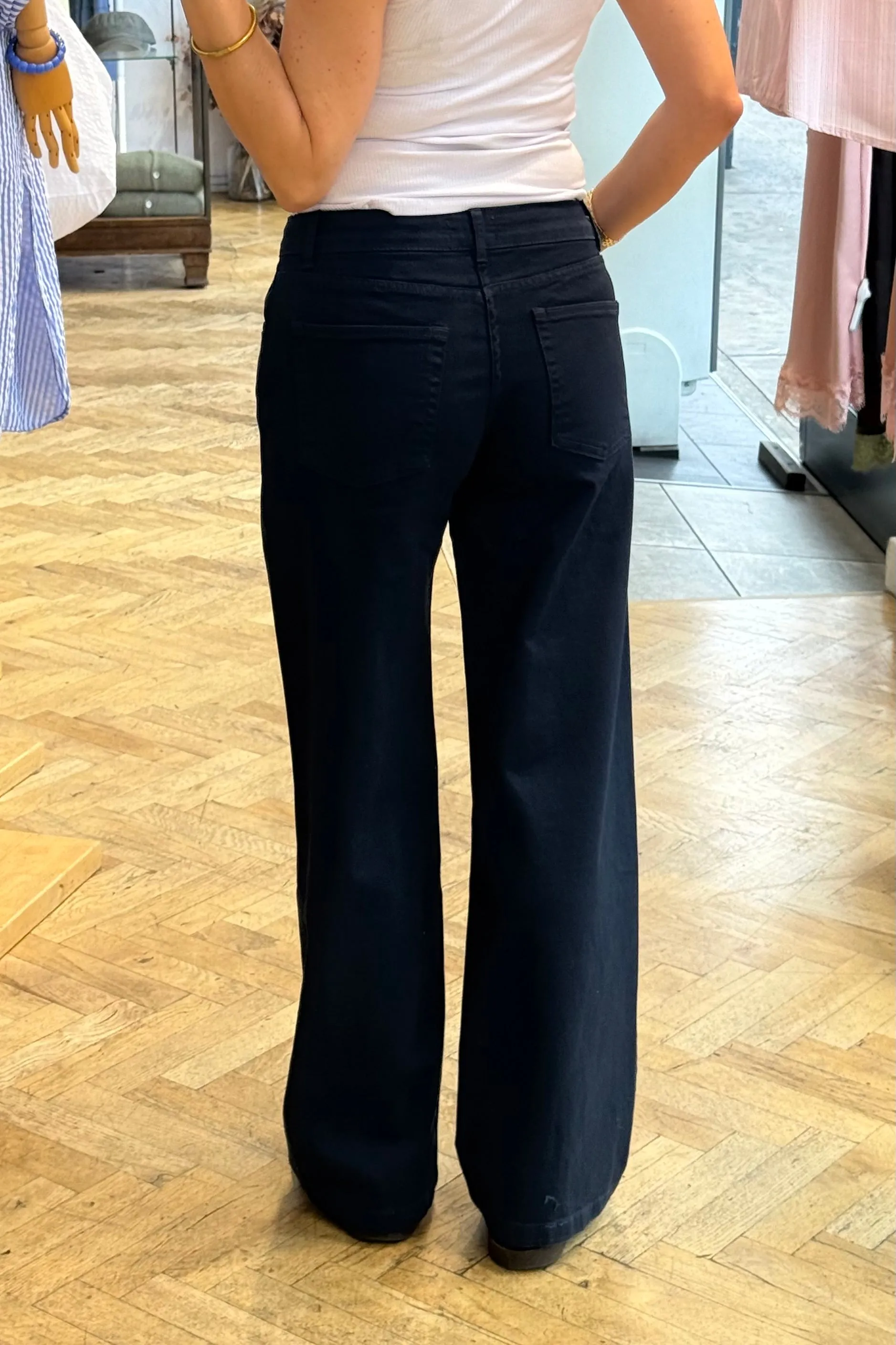 Louise Classic Wide Leg -Navy sold by Ost London product image thumbnail 3