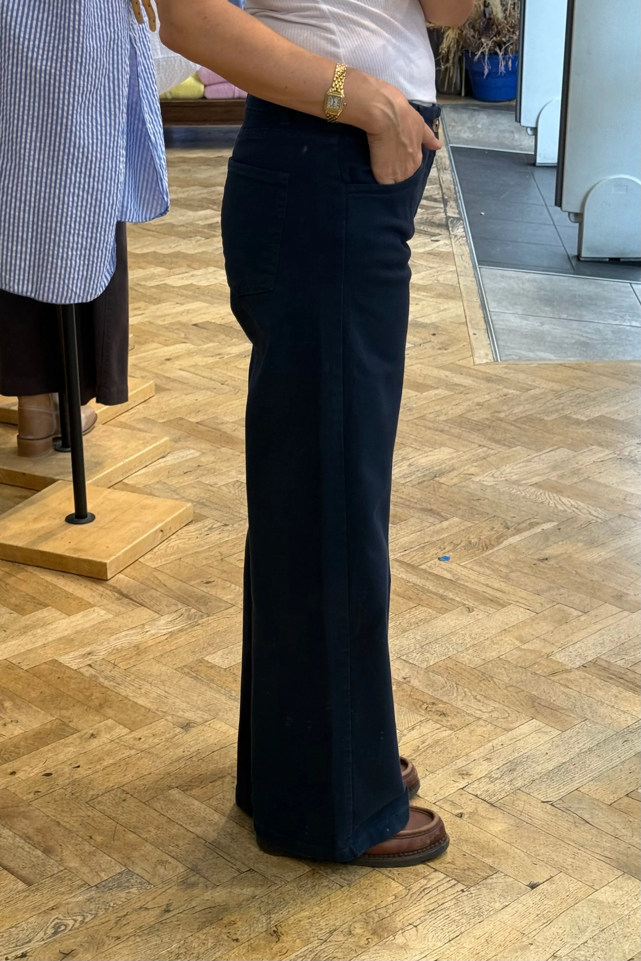 Louise Classic Wide Leg -Navy sold by Ost London product image thumbnail 2