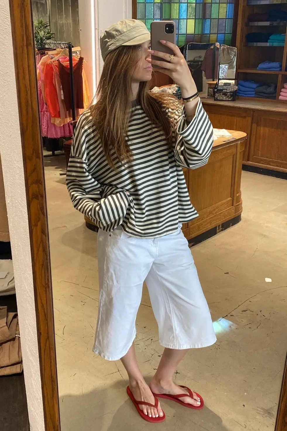 Jillian Linen Bermuda Shorts -White sold by Ost London product image thumbnail 2