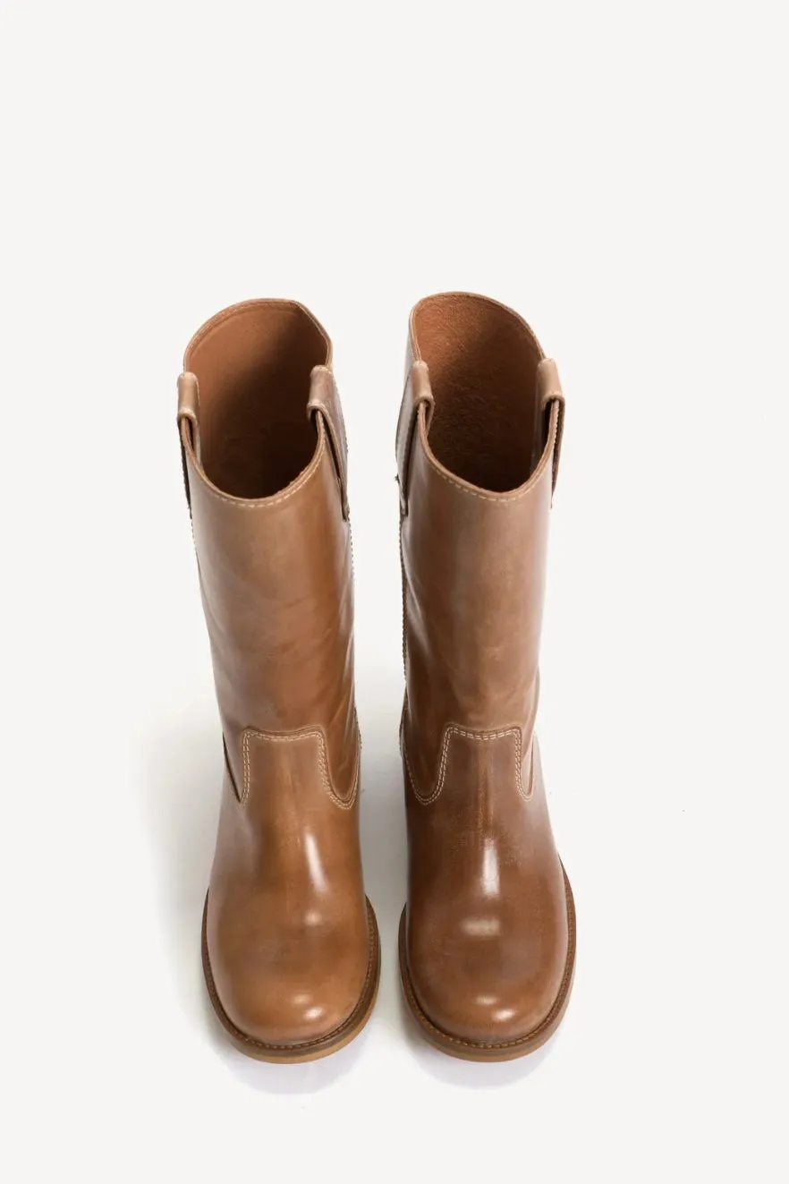 Julia Gaucho Boot in Dark Tan Escovado Leather sold by Ost London product image thumbnail 5