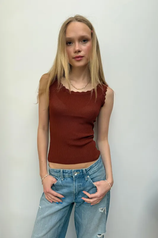 Andrea Tank Top -Rust made by Ost London