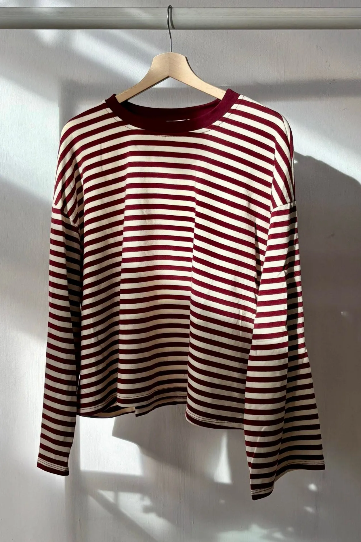 Anna Crewneck -Bordeaux sold by Ost London product image thumbnail 4