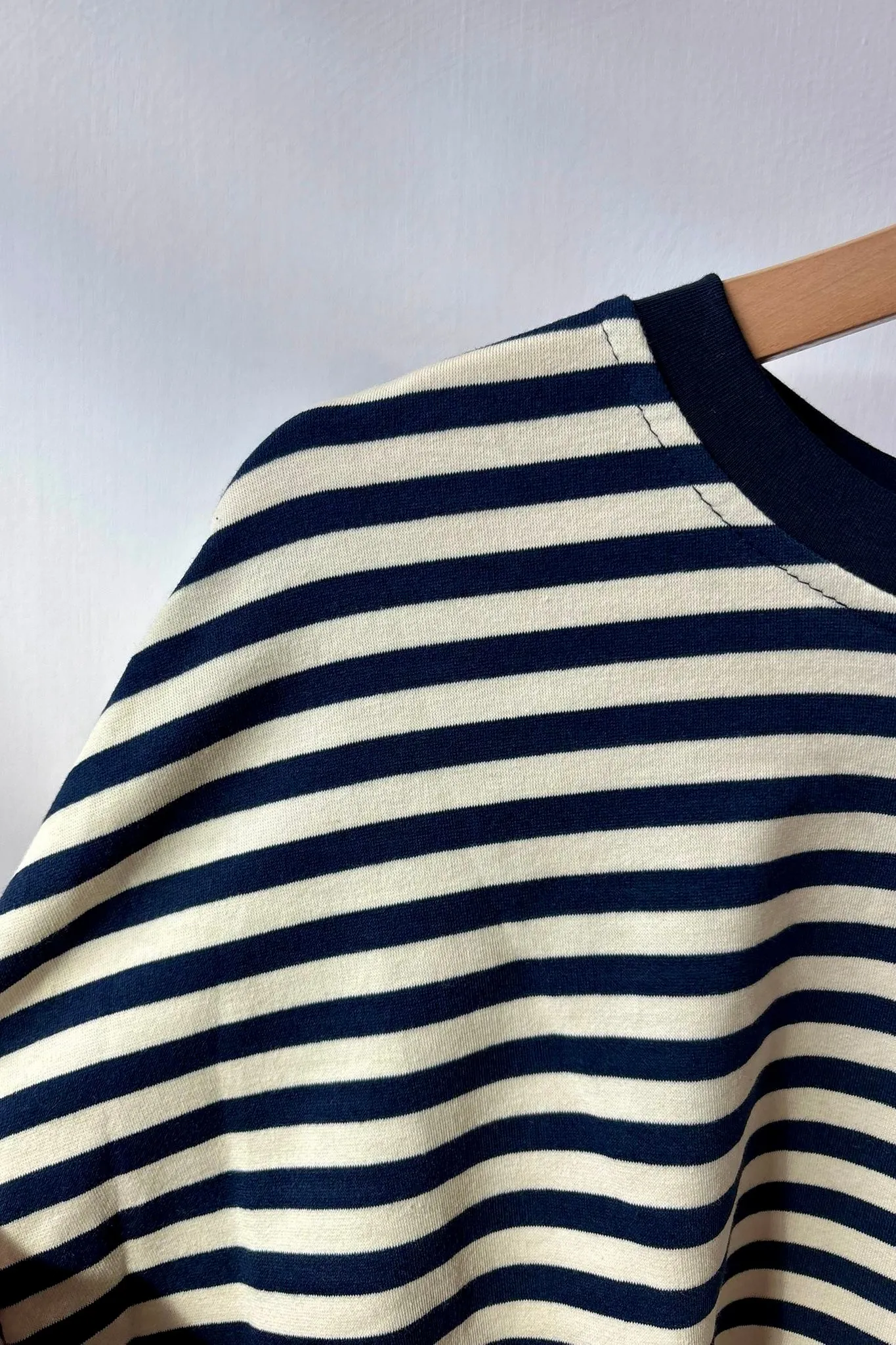 Anna Crewneck -Navy sold by Ost London product image thumbnail 4