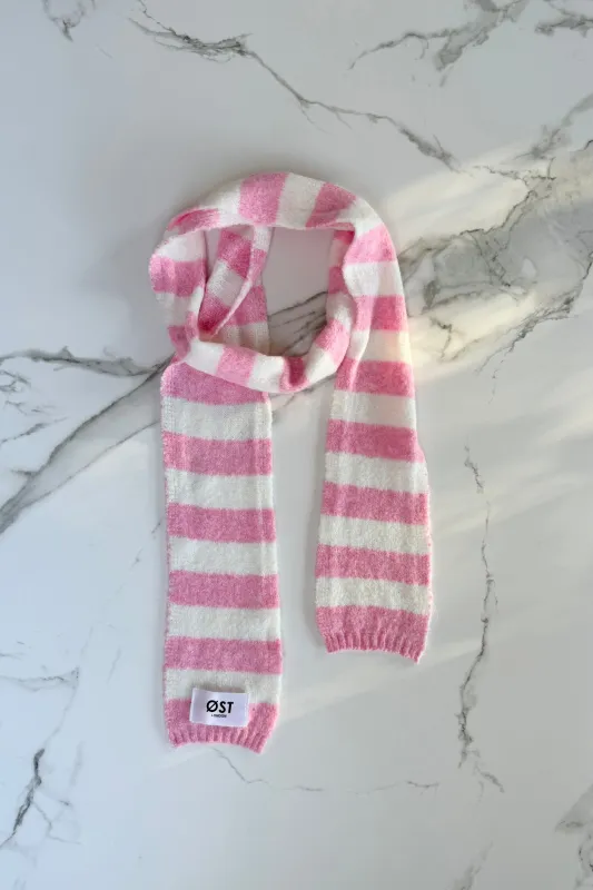 Gunhild Skinny Scarf -Pink/White made by Ost London