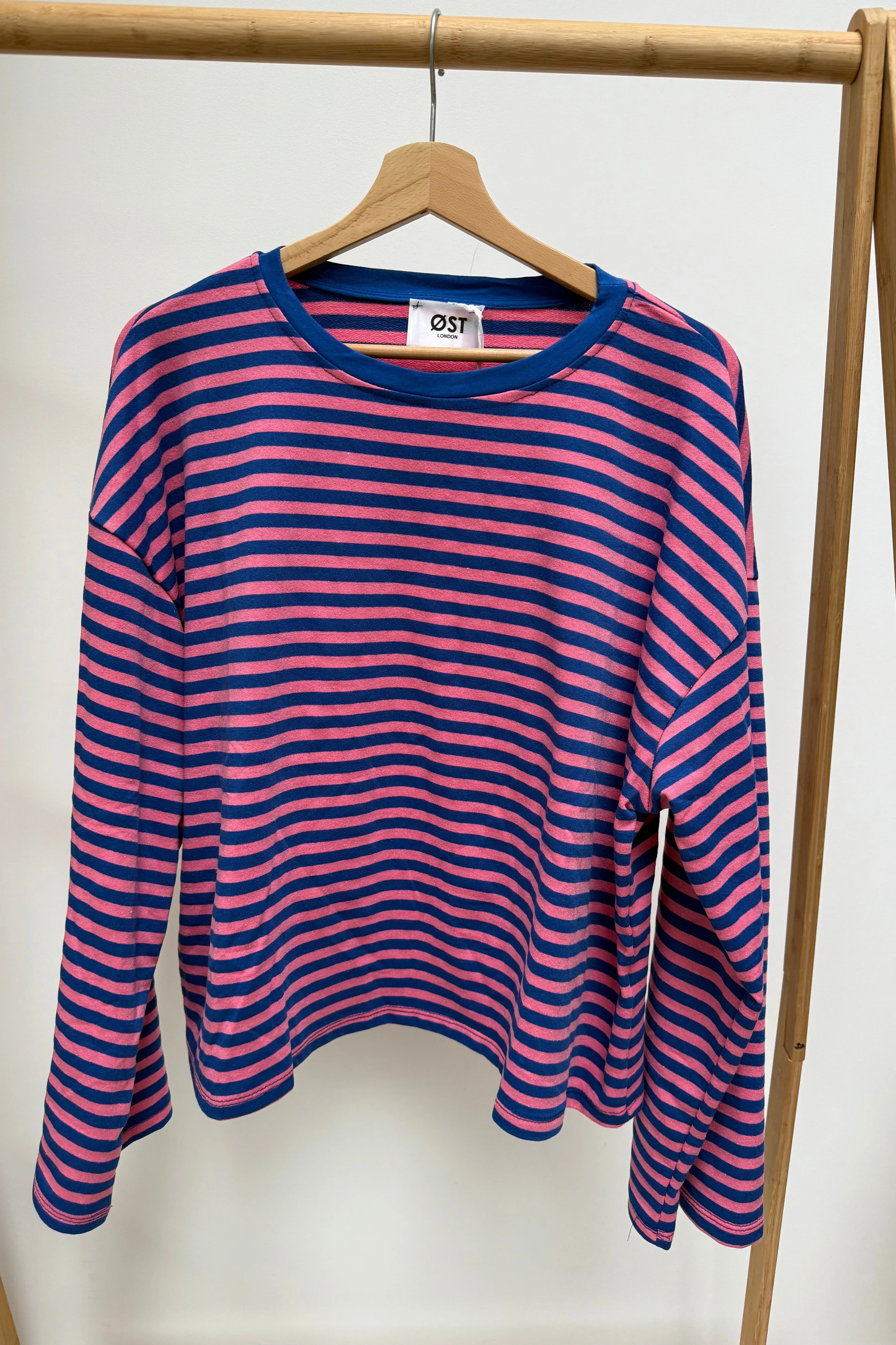Anna Crewneck -Pink/Royal sold by Ost London product image thumbnail 2