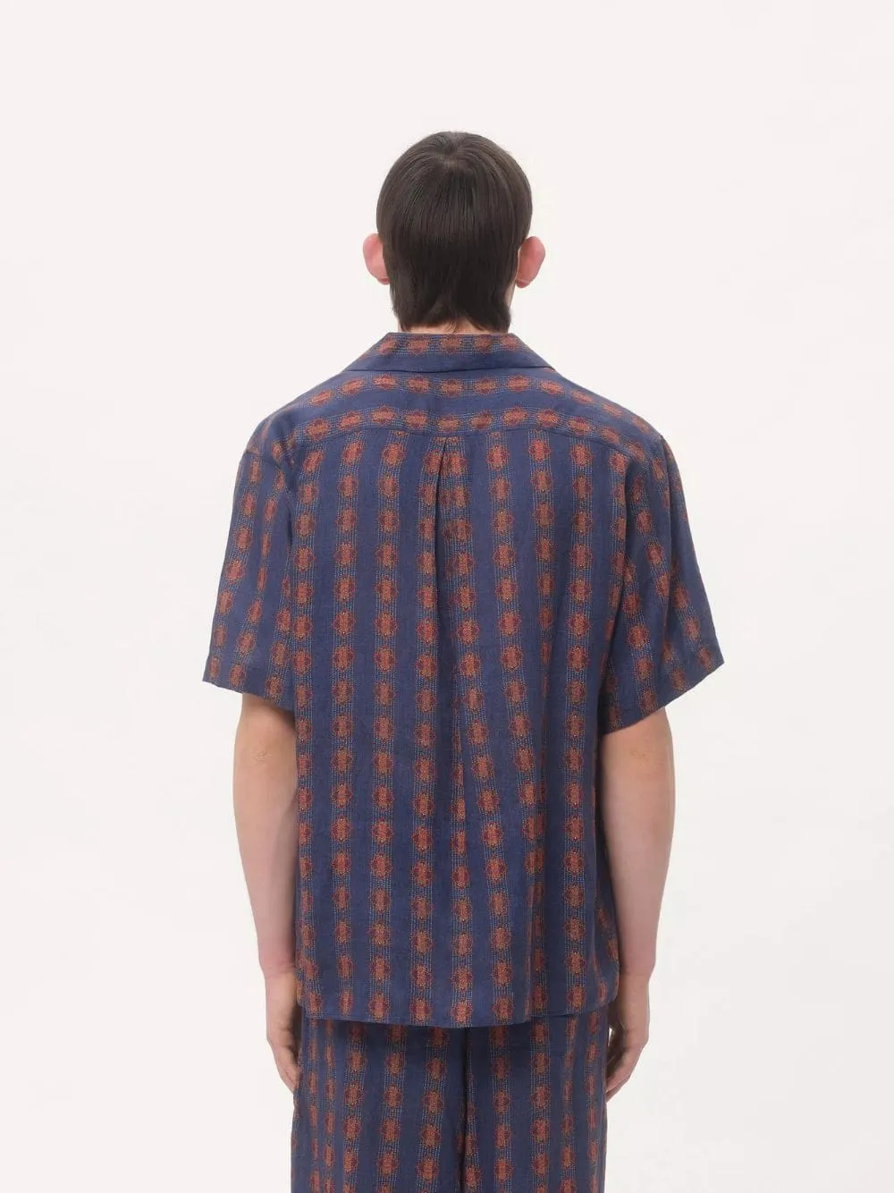 Linen Bowling Shirt with Voyage Imaginaire Print sold by Fashion Clinic product image thumbnail 3