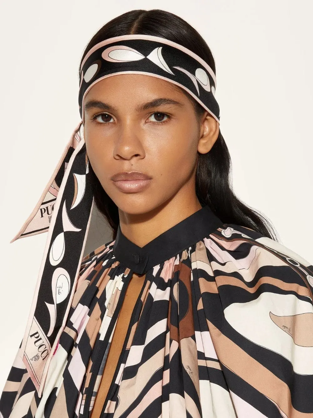 Onde and Pesci Print Silk Twill Carré sold by Fashion Clinic product image thumbnail 2