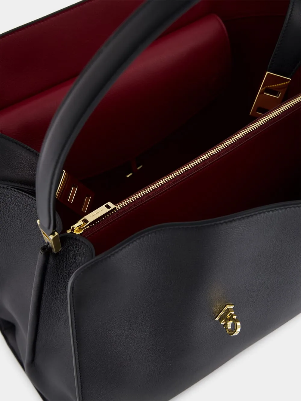 Black Hug Medium Shoulder Bag sold by Fashion Clinic product image thumbnail 5