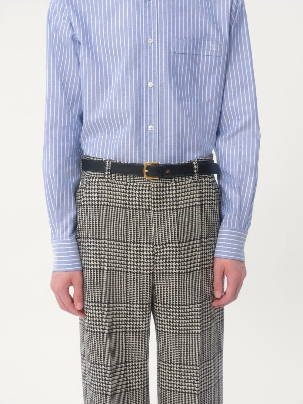 Black VLogo Signature Leather Belt sold by Fashion Clinic product image thumbnail 2