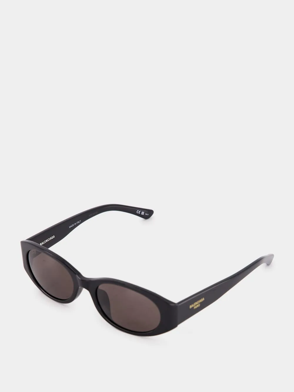 Tuesday Round Frame Sunglasses sold by Fashion Clinic product image thumbnail 4