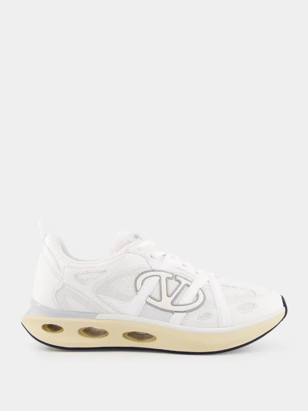 VLogo Easyjog Low-Top Sneaker sold by Fashion Clinic