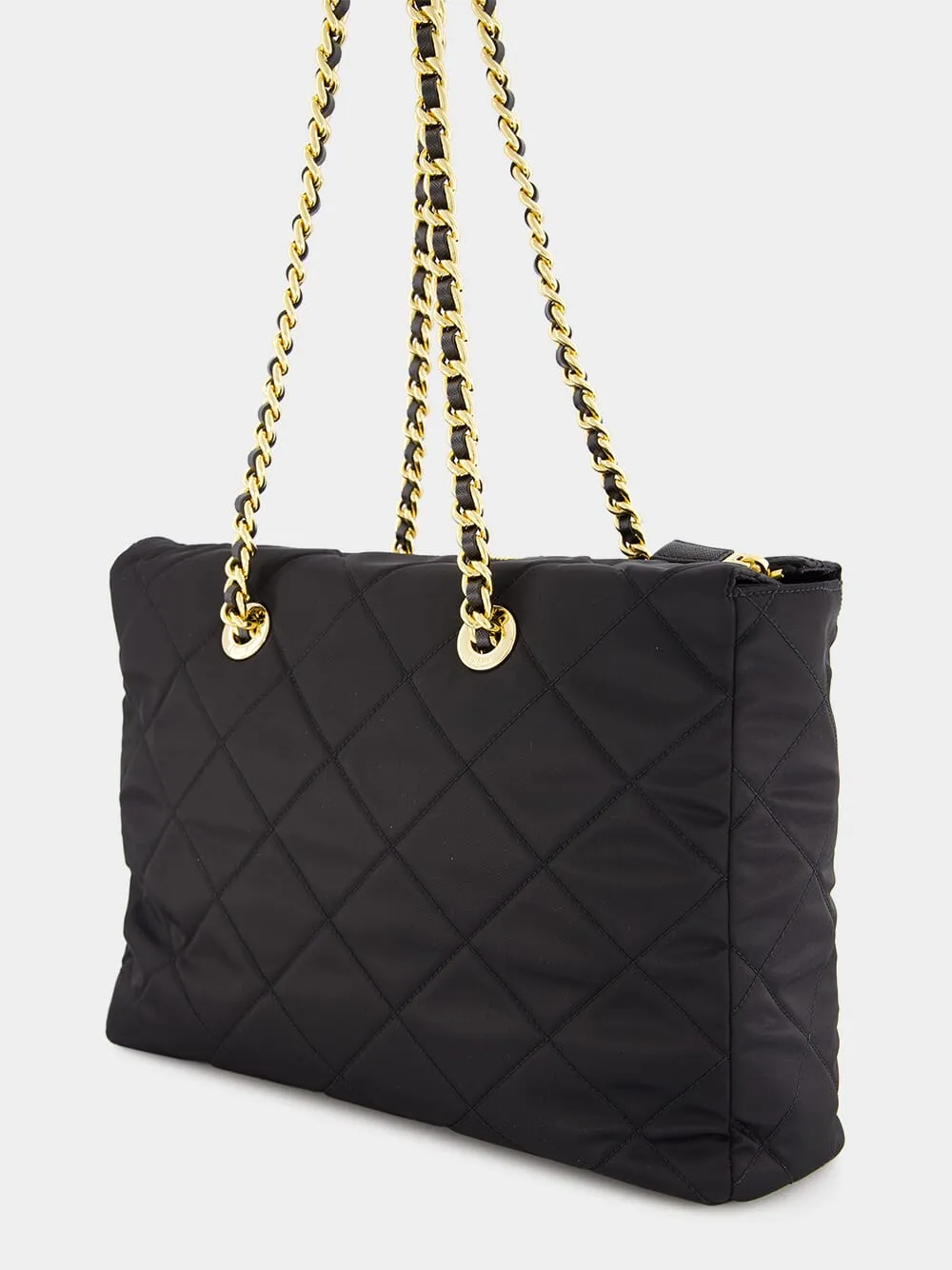 Re-Edition 1995 Chaîne Bag sold by Fashion Clinic product image thumbnail 5