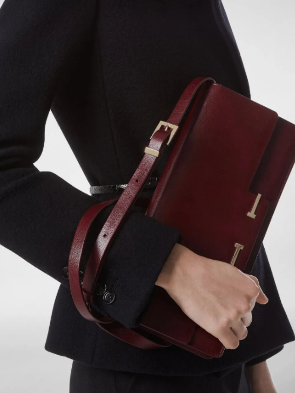 Ruby Red Supple Leather Aube Shoulder Bag sold by Fashion Clinic product image thumbnail 2