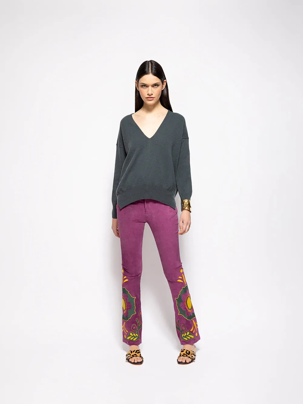 V-Neck Dark Green Cashmere Sweater sold by Fashion Clinic