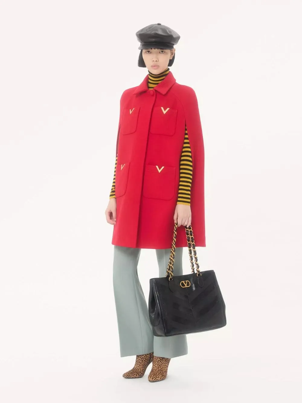 Black Laseine Nappa Leather Shopping Bag sold by Fashion Clinic product image thumbnail 2