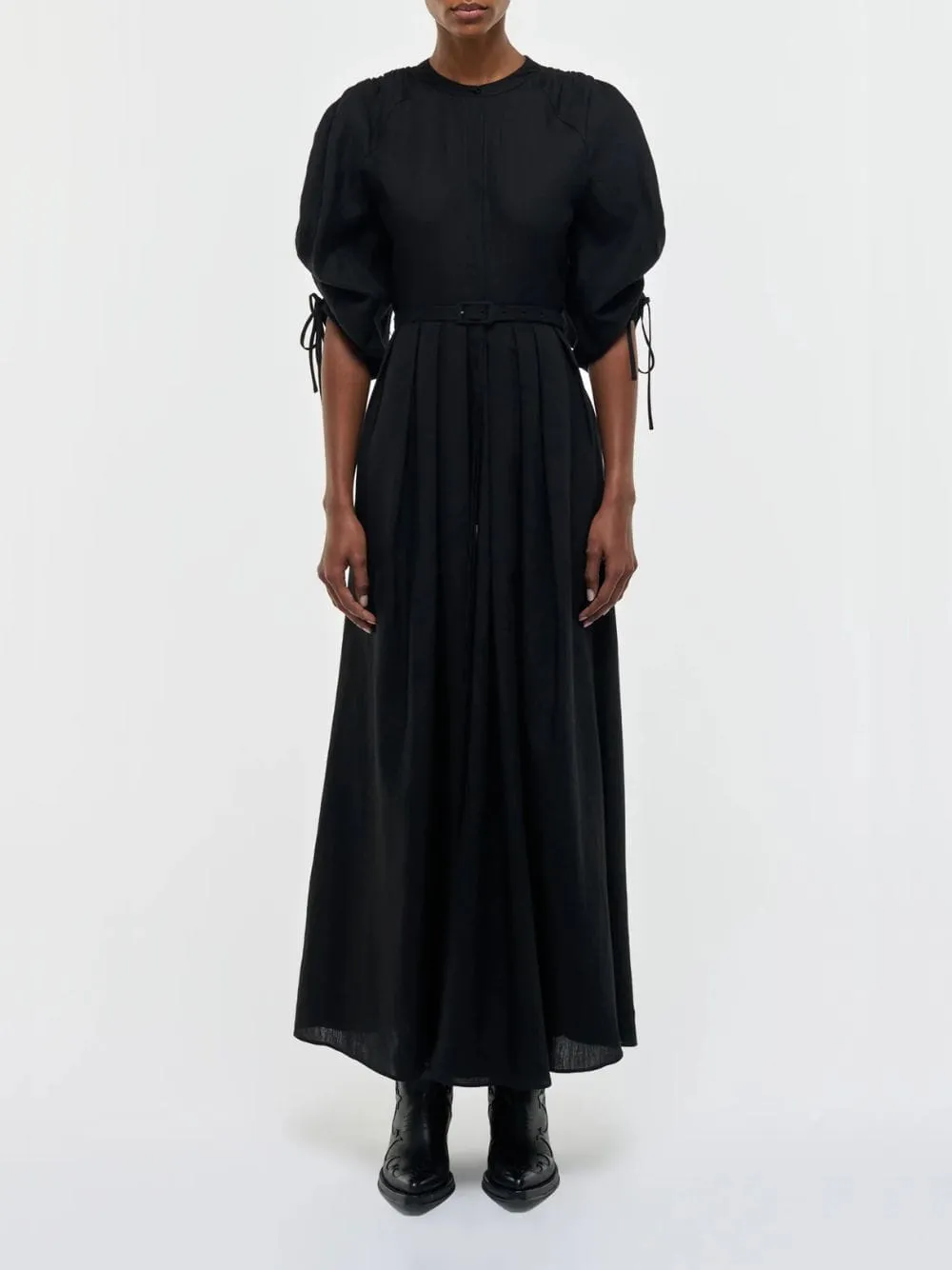 Black Linnea Maxi Dress in Aloe Linen sold by Fashion Clinic product image thumbnail 2